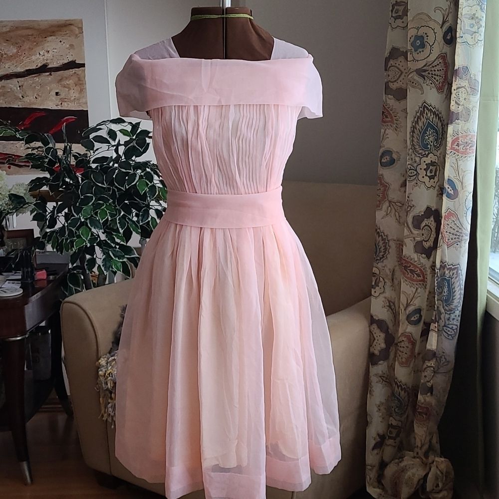 Vintage 50s 60s Tempo Togs Montreal Pink Dress Girls